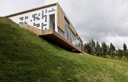 Casa en Santa Elena / Antonio Sofán